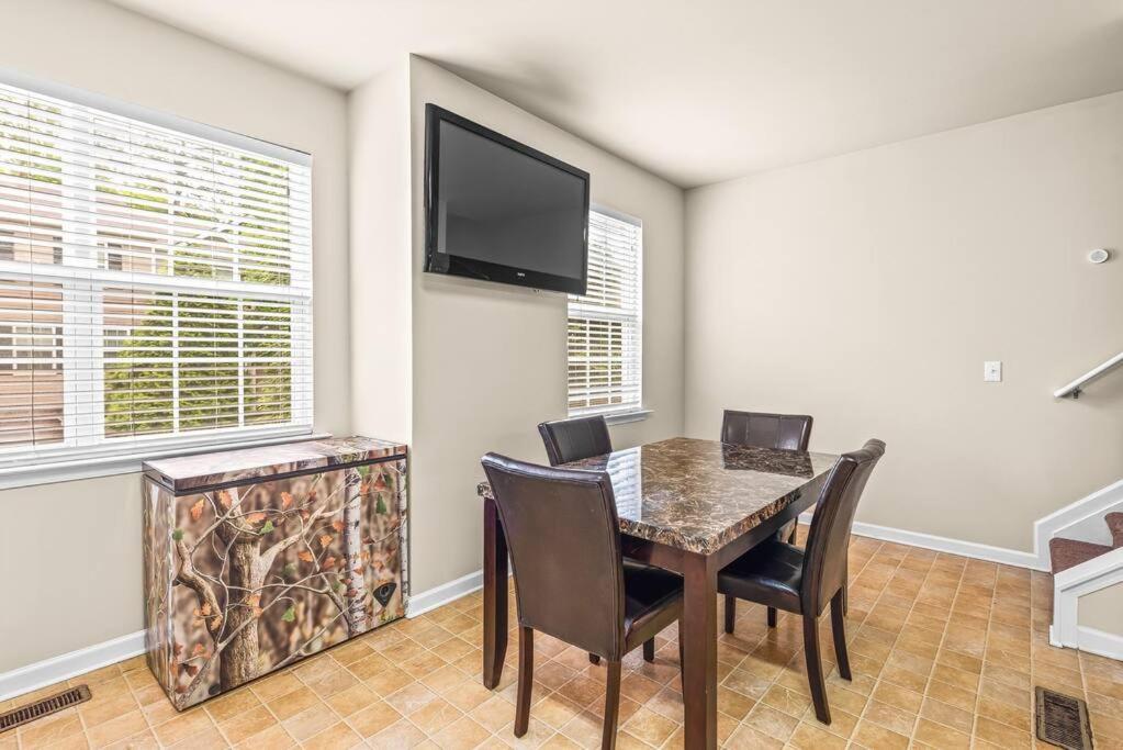 Charming Multilevel 4 Bedroom Townhouse Ατλάντα Εξωτερικό φωτογραφία